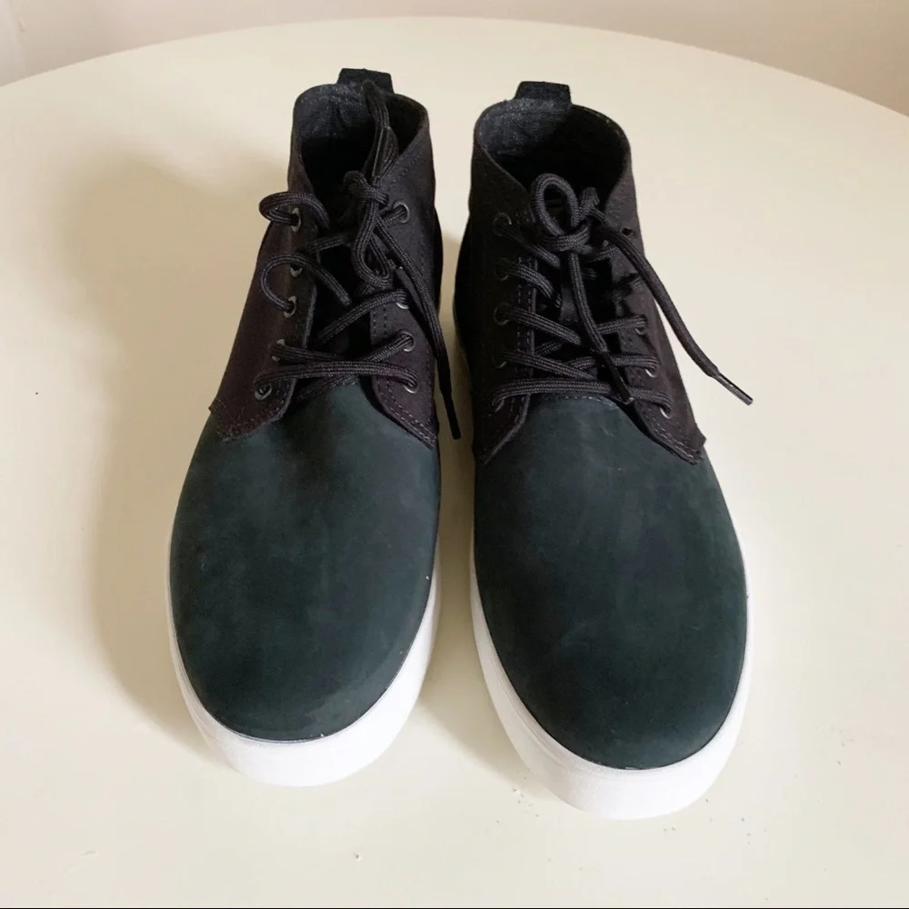 Timberland Newport Bay Chukka Sneakers Black Green Men’s Size 8.5 NWOT